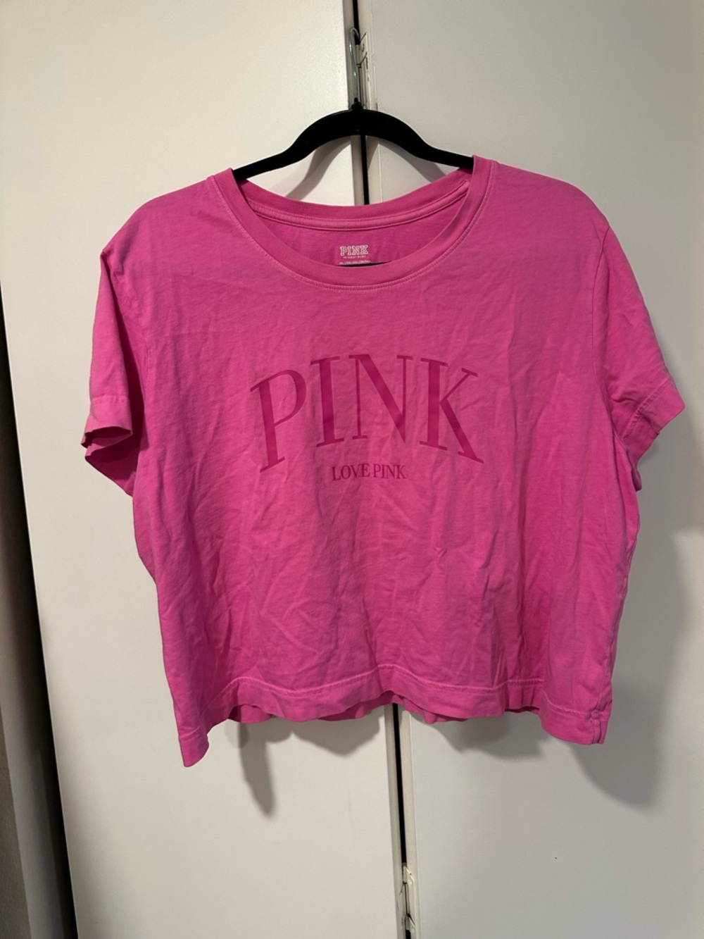 PINK Victoria's Secret Crewneck Logo Crop Tee - Hot Pink